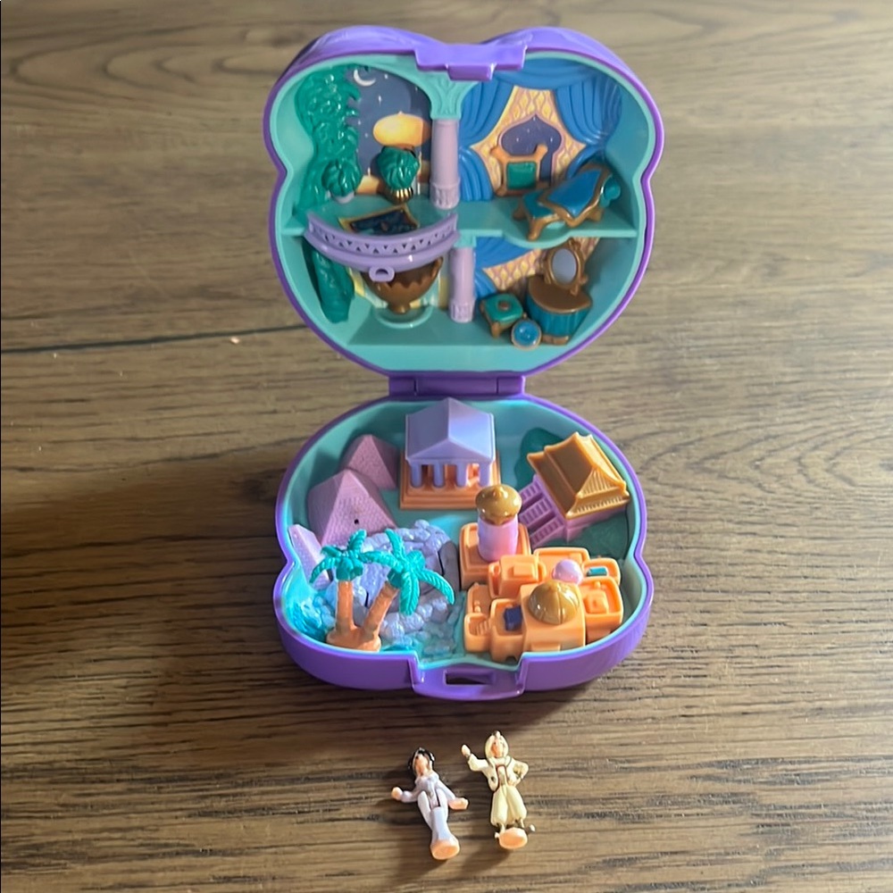 1995 Vintage Polly Pocket Disney Aladdin Playcase Bluebird Toys